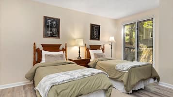 3 habitaciones, tabla de planchar con plancha y wifi gratis