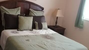 3 bedrooms, WiFi, bed sheets