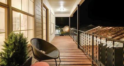 Near WinStar Casino Golf 9 Beds -The Connect
