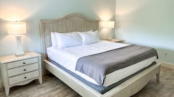 Deluxe Single Room | Egyptian cotton sheets, premium bedding, pillowtop beds