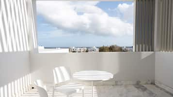 Premium Delight, 1 Queen Bed | View from room