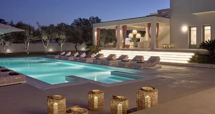 Tzanis Resort