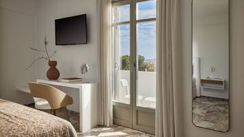Deluxe Double Room - First Floor