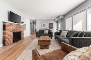 Smart TV, DVD player, books