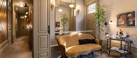 1 chambre, fer et planche à repasser, Wi-Fi gratuit, draps fournis