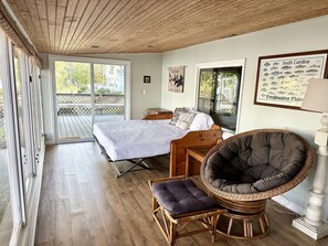 4 多间卧室、办公桌、熨斗/熨衣板、WiFi
