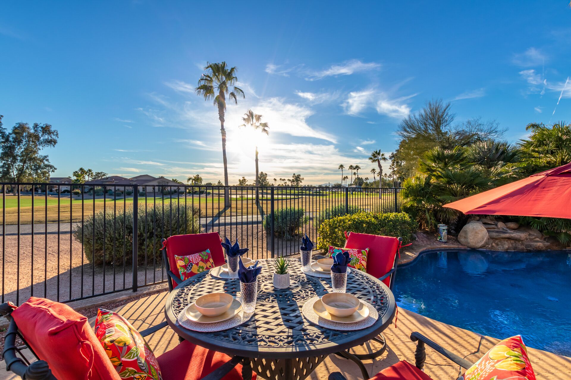 Golf Course Beauty Oakwood Sun Lakes 55+! Sparkling Pool. Dog Friendly.