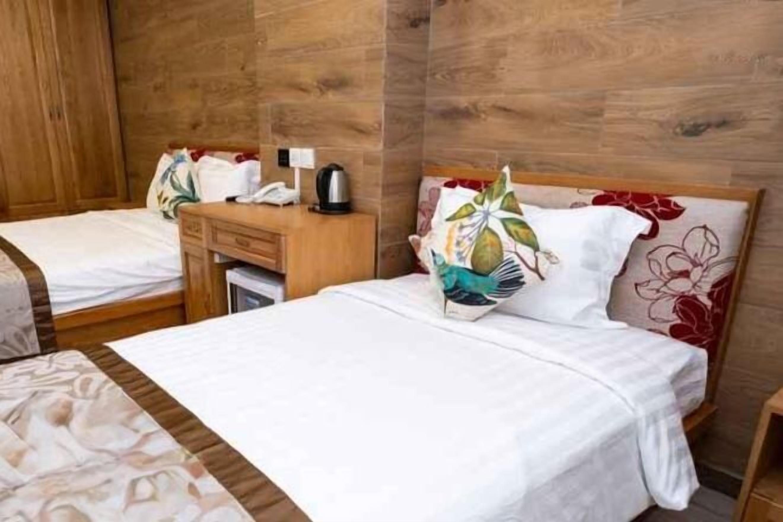 Minibar, escritorio, insonorización y wifi gratis 