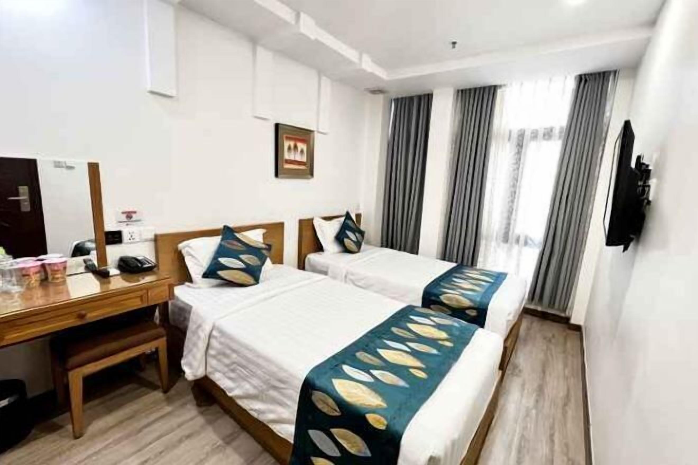 Minibar, escritorio, insonorización y wifi gratis 