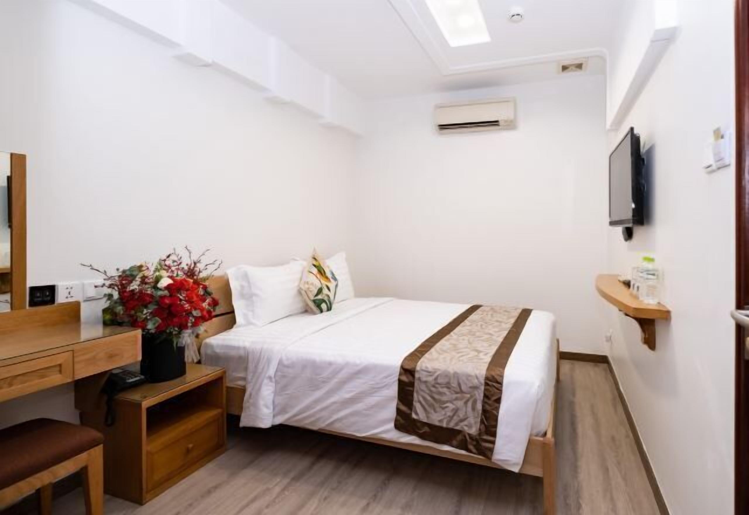 Minibar, escritorio, insonorización y wifi gratis 