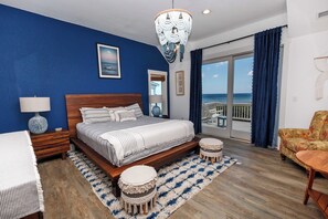 7 bedrooms, iron/ironing board, free WiFi, bed sheets