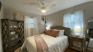 1 bedroom, desk, free WiFi