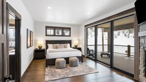 3 bedrooms, desk, iron/ironing board, WiFi