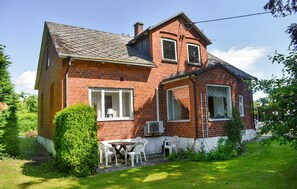 Exterior - 4 bedroom stunning home in Löderup (Löderup)