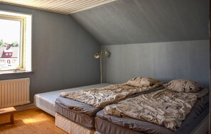 4 Schlafzimmer, Bügeleisen/Bügelbrett, kostenloses WLAN
