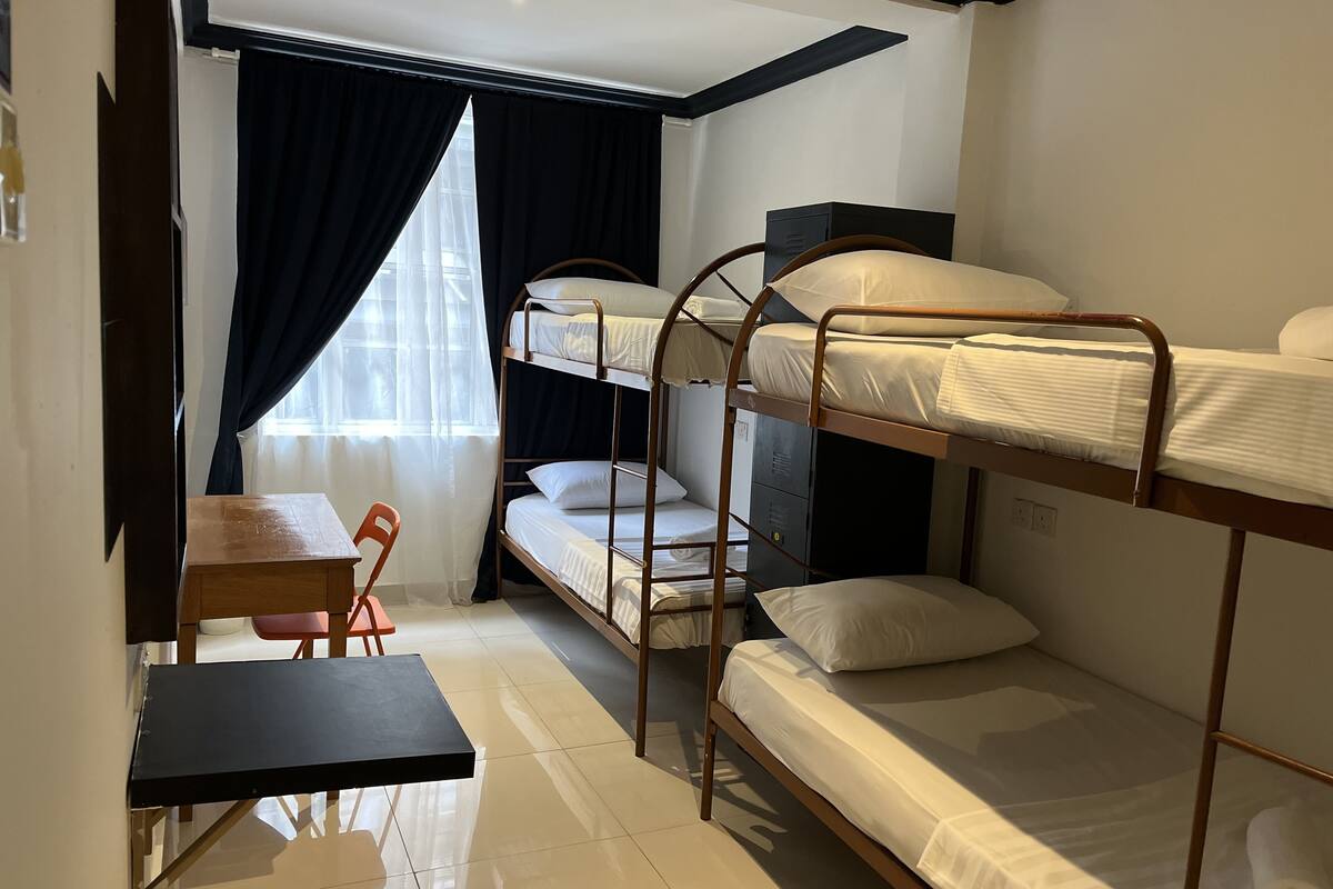 Economy Shared Dormitory, Women only