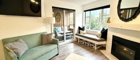 TV connectée, cheminée