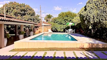 Alberca al aire libre