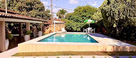 Piscina externa