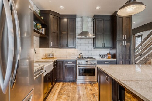 Barndance 103 B Wood Run Ct  · Barndance on Whitefish Mountain! 5BD 4BA Sleep 17!