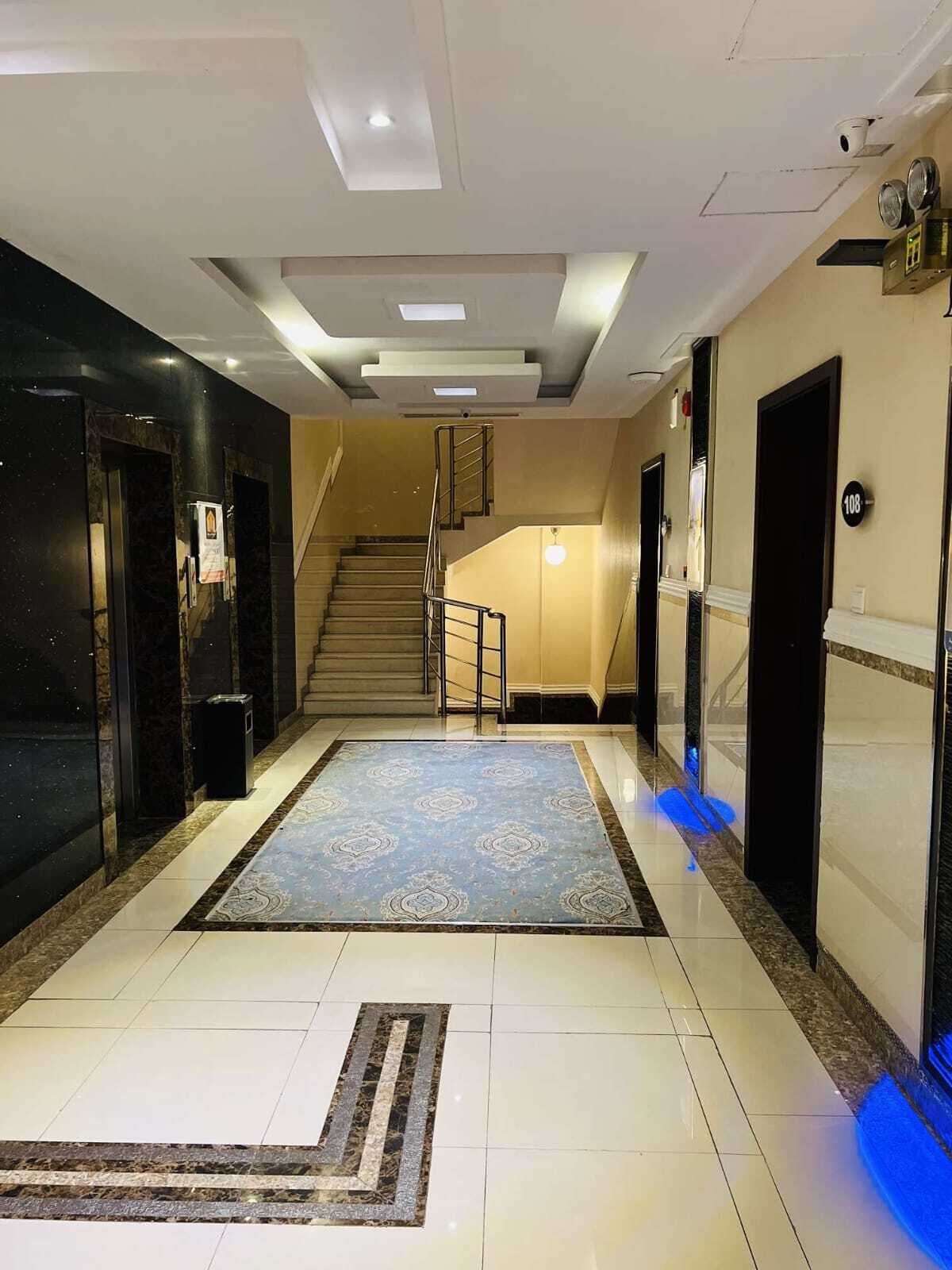 ฝ่ายต้อนรับ