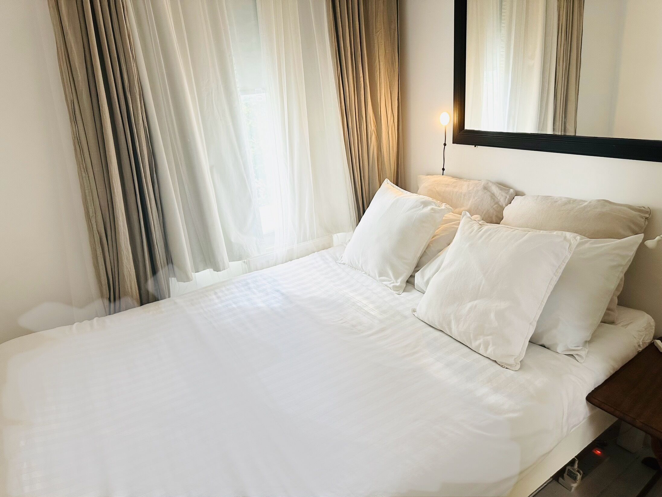 2 bedrooms, iron/ironing board, travel crib, free WiFi