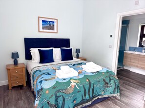 3 Schlafzimmer, Bügeleisen/Bügelbrett, Reisekinderbett, WLAN