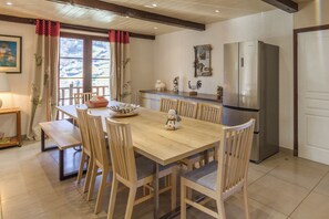Dining - CAUTERETS - Chalet **** L'Escapade, fine amenities, sleeps 2 to 15 (Cauterets)