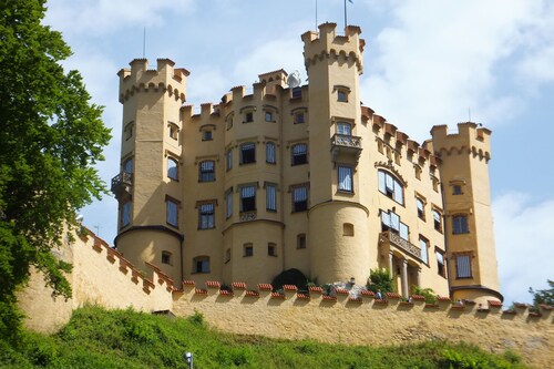 absolut ruhiges schönes Appartement mit herrlichem Bergblick und Schwimmbad