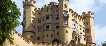 Absolutely quiet, beautiful apartment with wonderful mountain views and swimming pool