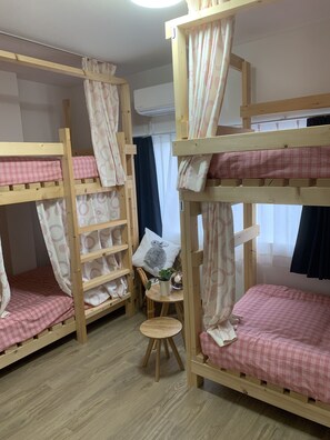 Economy Quadruple Room, Women only, Non Smoking (Dormitory) | Free WiFi, bed sheets - GUEST HOUSE TOKAI NAGARAGAWA - Hostel (Gifu)