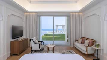 In-room safe, iron/ironing board, free WiFi, bed sheets