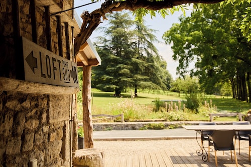 Domaine Moulin la Place, 20m swimming pool, Jacuzzi, 7ha park 