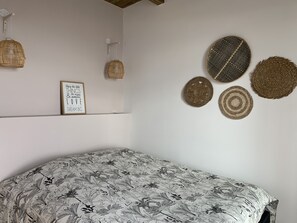 2 Schlafzimmer, BĂŒgeleisen/BĂŒgelbrett, kostenloses WLAN, BettwĂ€sche