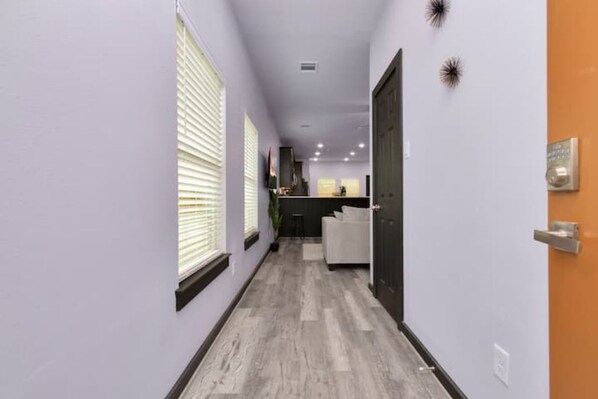 Interior - Modern, Cozy 4 Bedroom home in Northeast Houston (Houston)