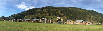 Chalet # 2a with 3 bedrooms & whirlpool