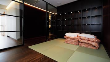 Deluxe Apartment | 2 bedrooms, free WiFi