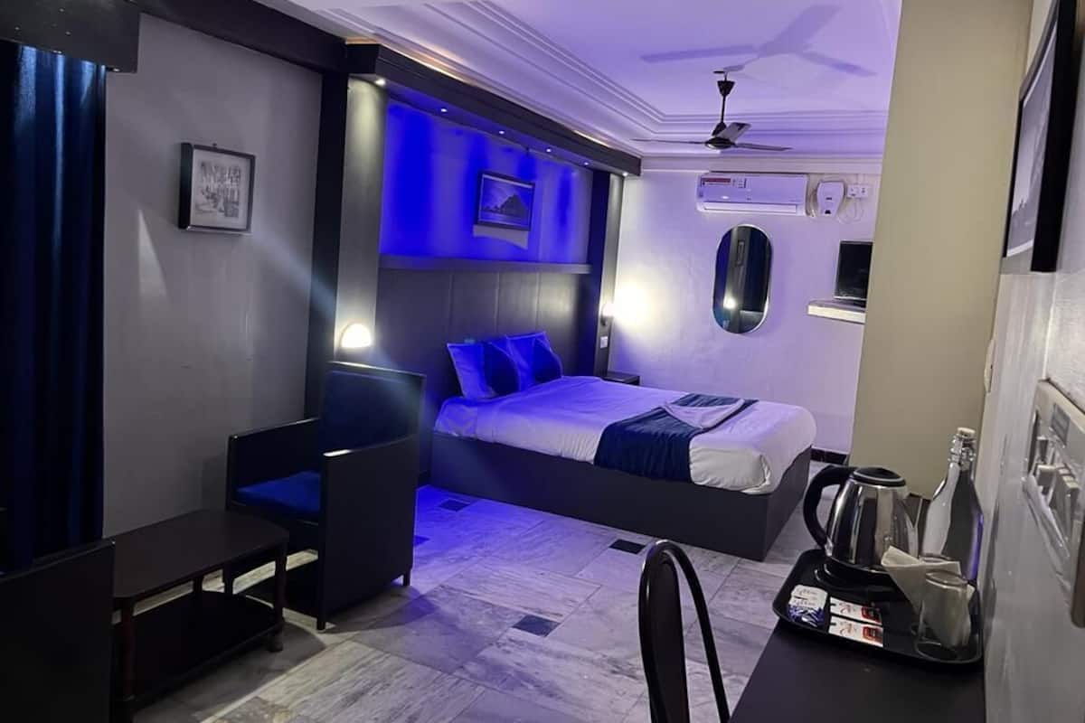 Economy tweepersoonskamer | Lakens van Egyptisch katoen, luxe beddengoed, gratis wifi