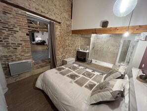 1 bedroom, WiFi, bed sheets - Le jardin secret Gîte&SPA 4*, relaxation in the heart of the Gers (Lombez)