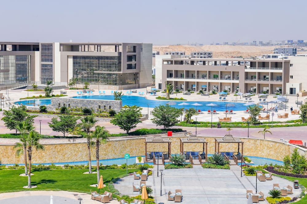 Tolip Gardens Hotel