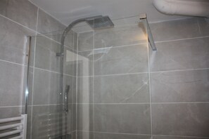 Dusche, Haartrockner