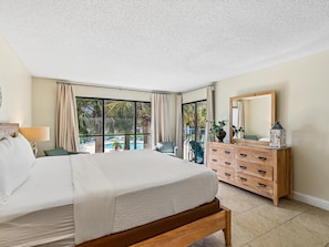 3 bedrooms, iron/ironing board, WiFi, bed sheets - Edgewater Villa #2510 | Golf, Tennis, Beach! (Panama City Beach)