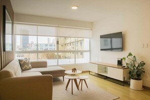 TV, offices