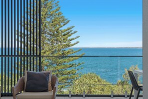 Interior - Kings Beach Oceanfront Oasis (Kings Beach)