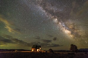Exterior - Mountain Cabin w/ Stunning Night Skies & 360° Views -Fast WiFi (Westcliffe)