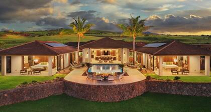 Hula House: Luxury Villa w/ Superb Views/Amenities