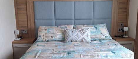 2 habitaciones, wifi gratis y ropa de cama