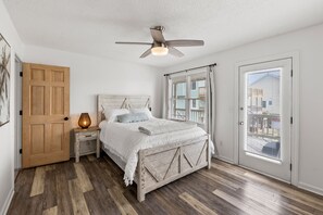 5 chambres, fer et planche à repasser, Wi-Fi, draps fournis