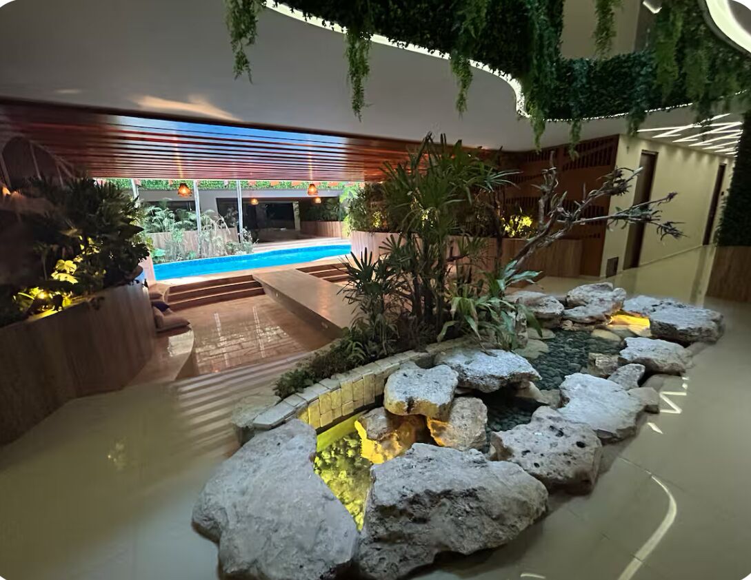 Indoor pool, outdoor pool