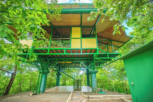 Breathtaking Ocean-View House Surrounded by Nature